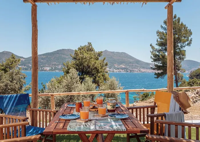 Blue Garden Samos Apartments